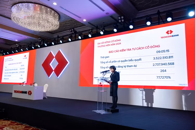 Ngan hang Techcombank tra co tuc bang tien-Hinh-7