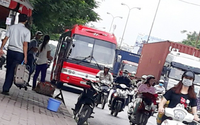 Hai Phong tuyen chien voi xe du, ben coc