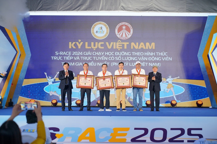 Tap doan TH dong hanh cung “the he vuon minh” xac lap ky luc