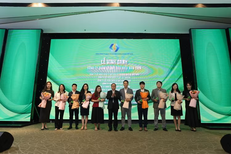 Techcom Capital dong hon 114 ty dong thue nam 2022 – 2023-Hinh-2