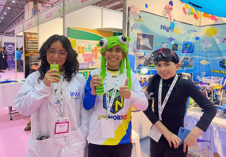 VINAMILK dong hanh cac doi ROBOTACON VIET NAM toa sang tai dau truong-Hinh-6