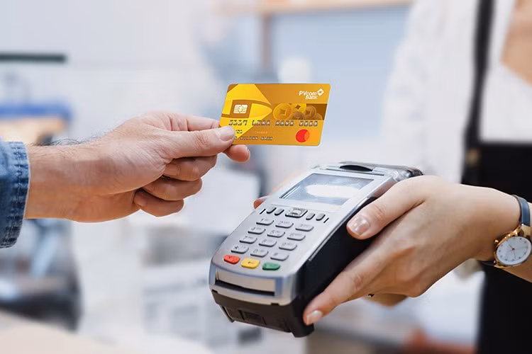 Giam 250.000 dong khi thanh toan bang the tin dung PVcomBank-Hinh-2