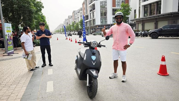 Gan 400 xe dien VinFast tao bieu tuong “Vi Viet Nam Xanh“-Hinh-5