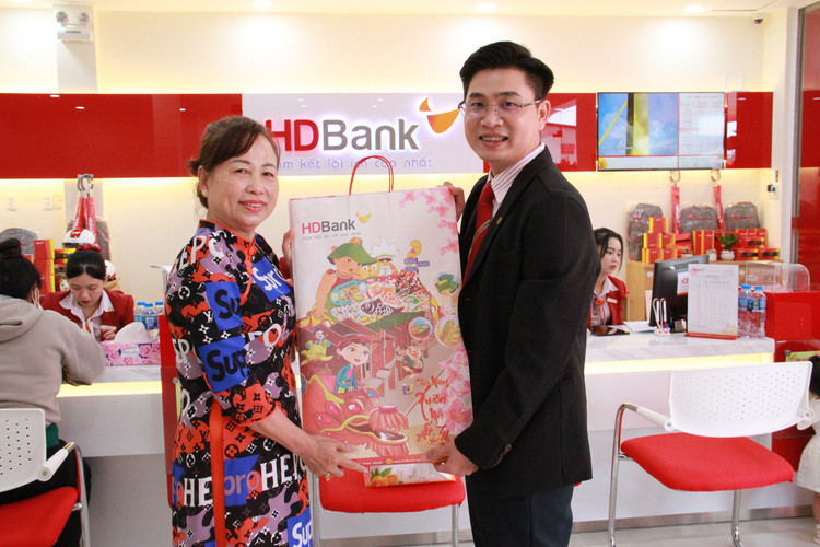 HDBank khai truong diem giao dich thu 48 tai Dong bang Song Cuu Long-Hinh-3