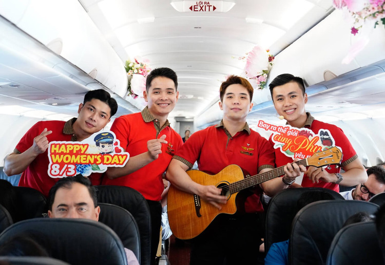 Bay cung mot nua the gioi uu dai giam 83% gia ve tu Vietjet