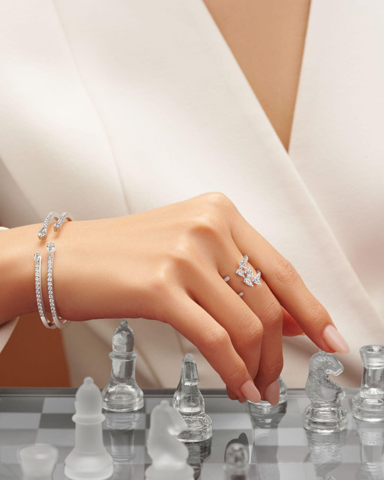 DOJI & thế giới kim cương tôn vinh xu hướng đa phong cách - Hình 2 DOJI & the gioi kim cuong ton vinh xu huong da phong cach-Hinh-2