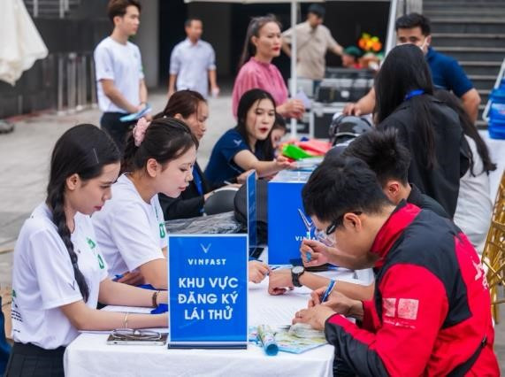 Hanh trinh “Phu Xanh Dong Bac - Tay Bac” cua xe may dien VinFast-Hinh-2