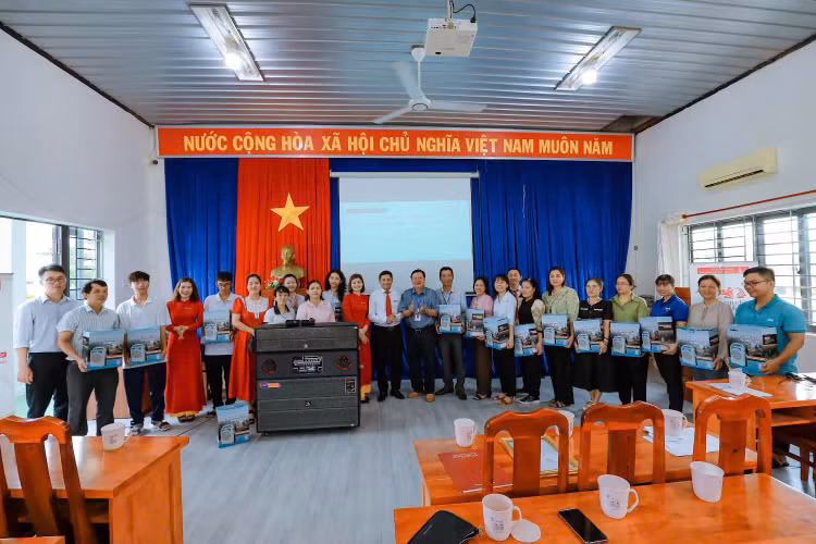 Chuong trinh an sinh xa hoi chao mung nam hoc moi 2024 - 2025-Hinh-3