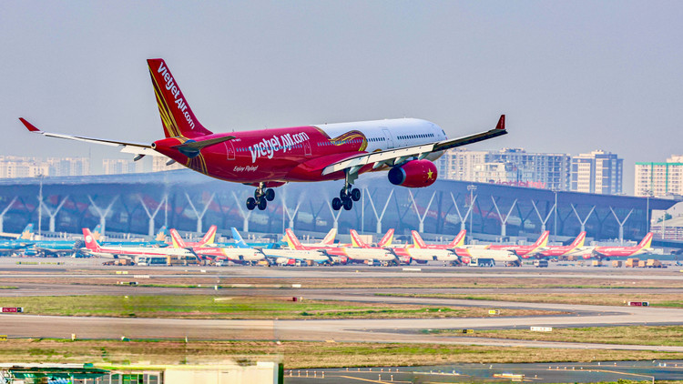 Chao mung dai le 30/4 voi uu dai 50% gia ve tu Vietjet