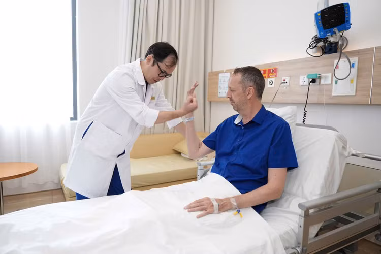 VINMEC là hệ thống y tế số 1 dành cho người nước ngoài - Hình 2 VINMEC la he thong y te so 1 danh cho nguoi nuoc ngoai-Hinh-2