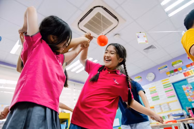 “Hanh phuc trong Giao duc”: Co hoi kham pha phuong phap