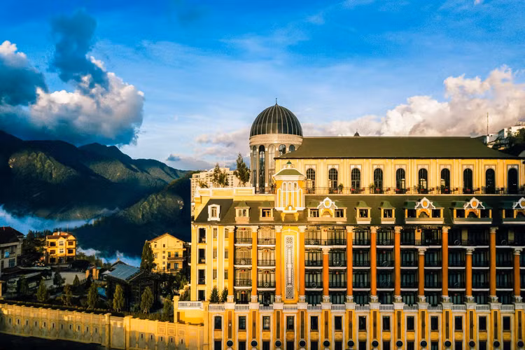 Chinh phuc dinh Fansipan nhu “xe tui mu” voi phong vien National Geographic-Hinh-4