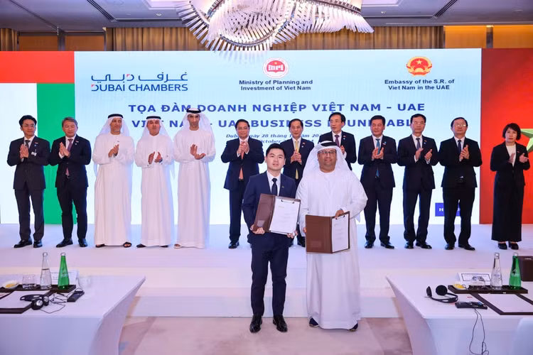 T&T Group hop tac chien luoc voi cong ty da nganh cua UAE