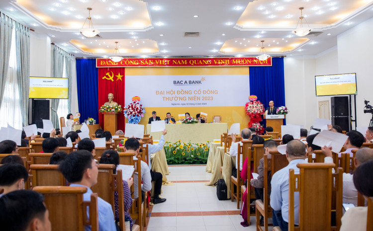 BAC A BANK duoc thong qua phuong an tang von dieu le len gan 9.900 ty dong-Hinh-3