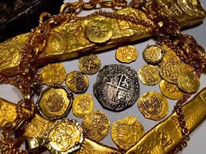 Don rac duoi bien, bat ngo nhat duoc 'kho bau' day vang-Hinh-9