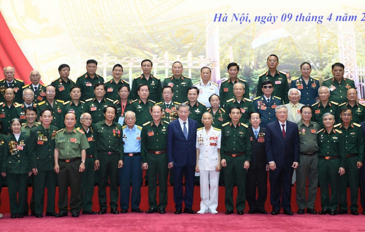 Tong Bi thu: “Den on dap nghia” luon la mot trong nhung nhiem vu chinh tri hang dau-Hinh-4