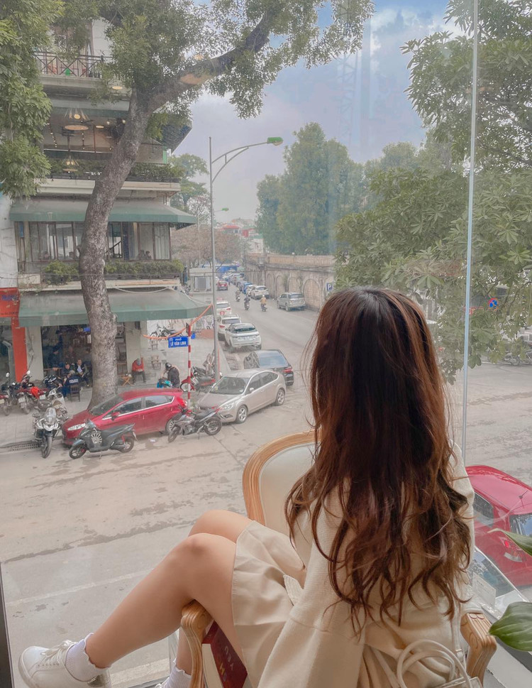 Một trong những quán cà phê trên cao lý tưởng khác dành cho dịp cuối tuần là SphinX coffee. Ảnh: Phương Thảo