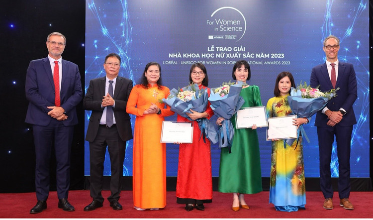 3 nghien cuu ung dung doat Giai thuong Nha Khoa hoc nu xuat sac 2023