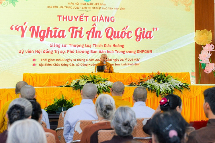 Lễ hội Vu Lan báo hiếu 2023: Tri ân gia đình có công với cách mạng - Hình 6 Le hoi Vu Lan bao hieu 2023: Tri an gia dinh co cong voi cach mang-Hinh-6