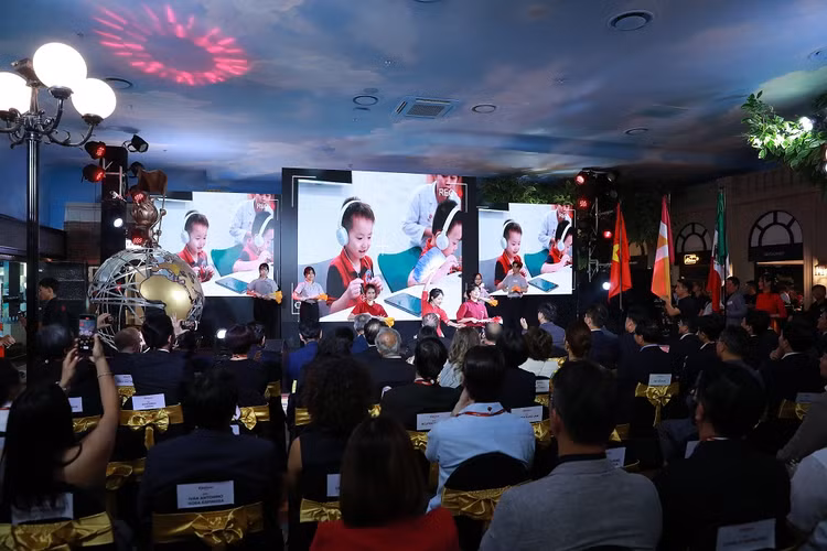 KidZania: Mo hinh giai tri giao duc trai nghiem thuc te cho tre-Hinh-5