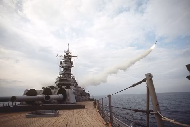 Tomahawk: Tên lửa hành trình “siêu lợi hại” với tầm bắn “siêu khủng” - Hình 12 Tomahawk: Ten lua hanh trinh “sieu loi hai” voi tam ban “sieu khung”-Hinh-12