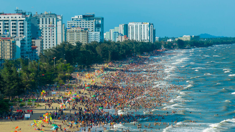 Sun Group va cuoc lot xac ngoan muc cua du lich xu Thanh