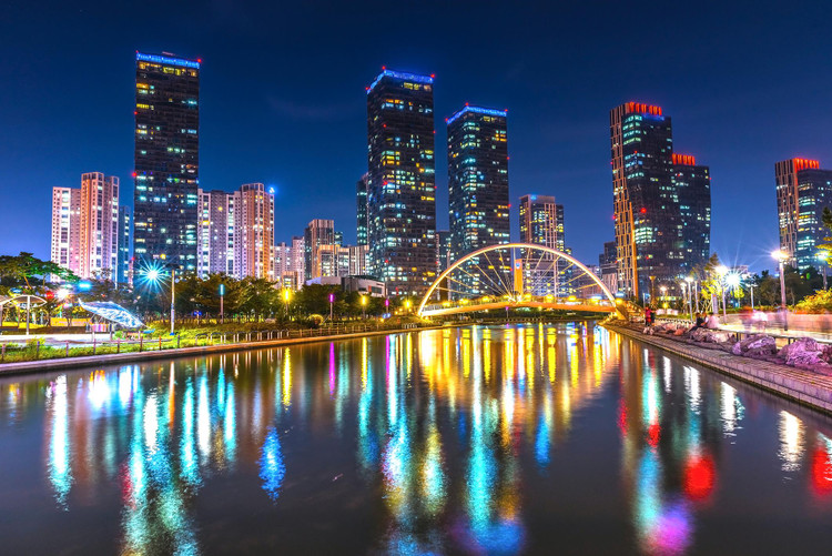 Hanh trinh “doi doi” cua nhung lang chai, sa mac thanh trung tam kinh te the gioi-Hinh-3