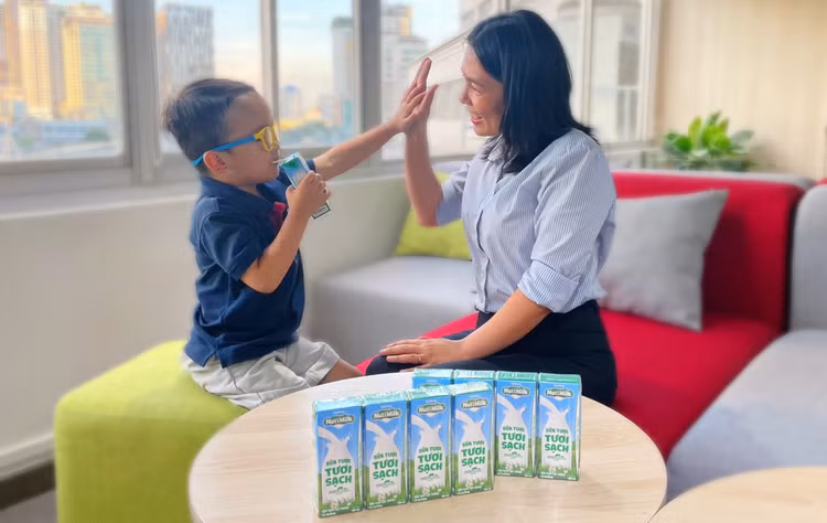 Sữa Tươi Tươi Sạch NutiMilk dinh dưỡng chuẩn cao chào sân với diện mạo bắt mắt - Hình 4 Sua Tuoi Tuoi Sach NutiMilk dinh duong chuan cao chao san voi dien mao bat mat-Hinh-4