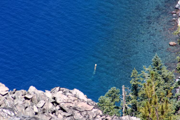 Khuc go ky la noi thang dung tren ho, hang tram nam khong muc-Hinh-5