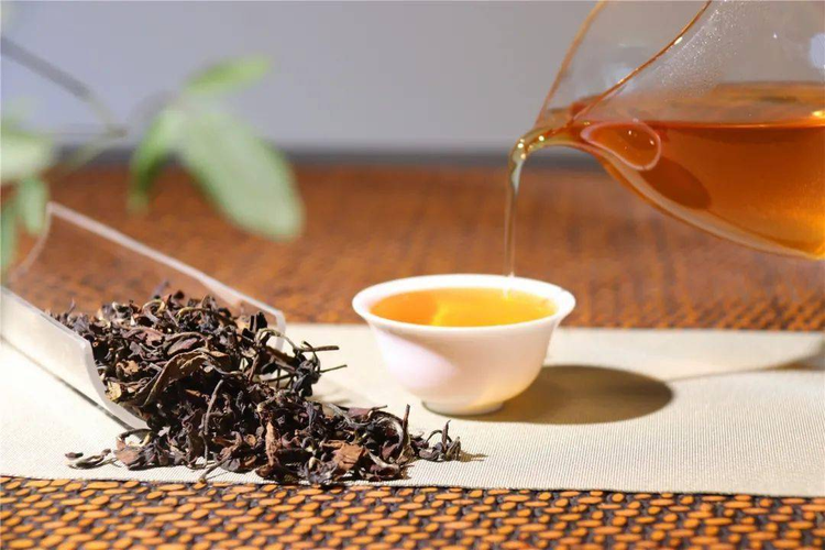 Loài cây kỳ lạ, bị sâu cắn thành 'đặc sản', Việt Nam cũng có - Hình 7 Loai cay ky la, bi sau can thanh 'dac san', Viet Nam cung co-Hinh-7