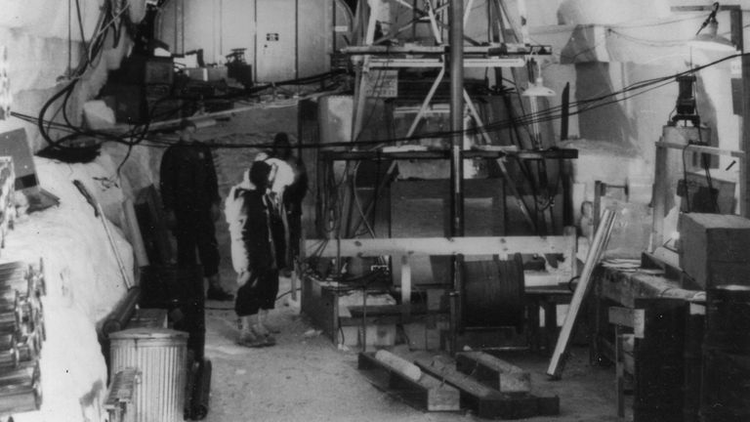 NASA tim thay 'cong trinh bo hoang' duoi lop bang Bac Cuc-Hinh-4