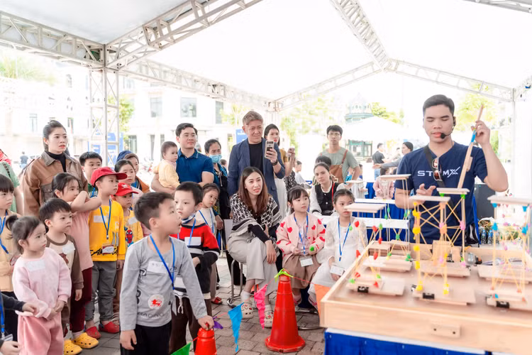 Vinhomes chinh thuc “kich hoat” hai CLB cong dong, khoi dong chien luoc nang tam chuan song cho cu dan-Hinh-4