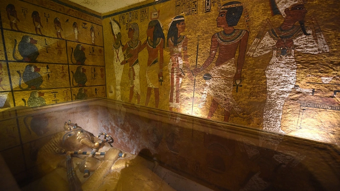 4 điều ít biết về việc khai quật lăng mộ Pharaoh Tutankhamun - Hình 11 4 dieu it biet ve viec khai quat lang mo Pharaoh Tutankhamun-Hinh-11