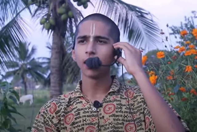 Thần đồng tiên tri Ấn Độ dự đoán "sốc" thế giới 20 năm tới - Hình 11 Than dong tien tri An Do du doan