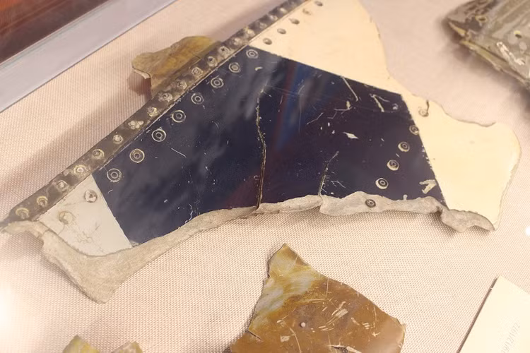 Chum anh vo gia: Ha Noi 12 ngay dem - Ruc ro chien cong-Hinh-20