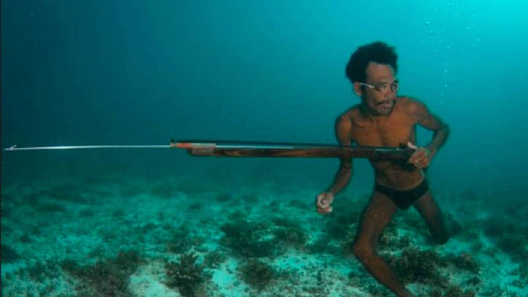 Ky la bo toc choc thung mang nhi tu be de boi lan nhu ca-Hinh-8