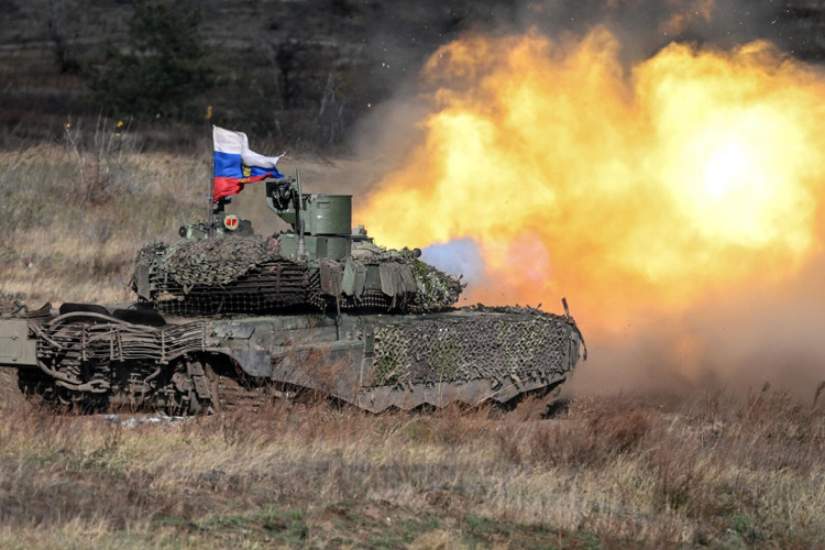 Nga trang bị UAV cho xe tăng, trang bị nhiều công nghệ mới - Hình 9 Nga trang bi UAV cho xe tang, trang bi nhieu cong nghe moi-Hinh-9