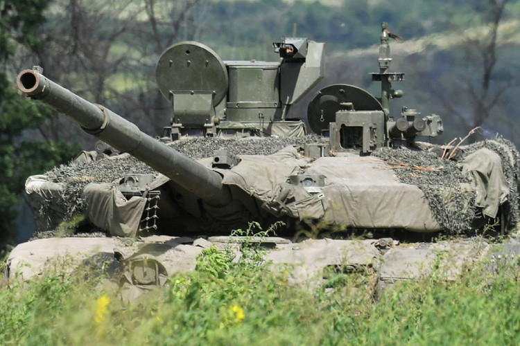 Nga trang bị UAV cho xe tăng, trang bị nhiều công nghệ mới - Hình 10 Nga trang bi UAV cho xe tang, trang bi nhieu cong nghe moi-Hinh-10