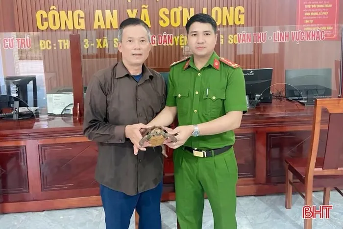 Soi rua Sa Nhan quy hiem cua Viet Nam vua duoc tha ve tu nhien