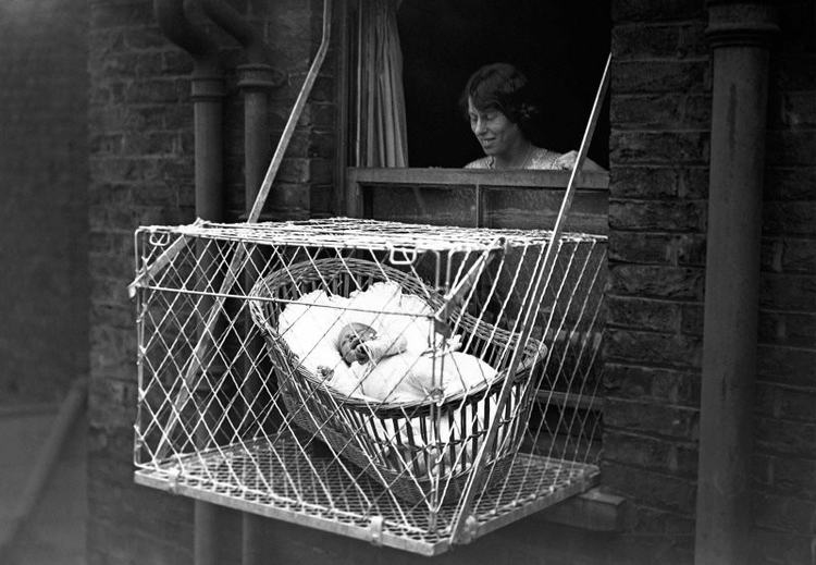 Sac cuoi 8 phat minh la lung, kho hieu nhat cua nguoi xua