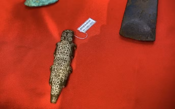 Can canh 10 co vat vo gia vua tro ve Viet Nam-Hinh-6