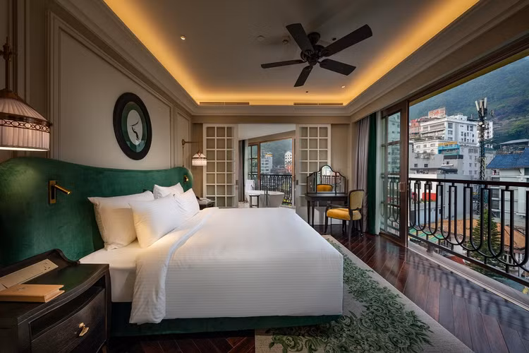 Trai nghiem Hotel de l'Amour Tam Dao lang man cung dem nhac bolero-Hinh-4