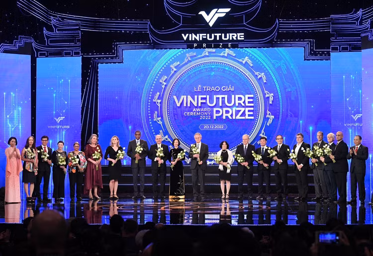 VinFuture công bố Tuần lễ Khoa học Công nghệ và Lễ trao giải 2023 - Hình 3 VinFuture cong bo Tuan le Khoa hoc Cong nghe va Le trao giai 2023-Hinh-3