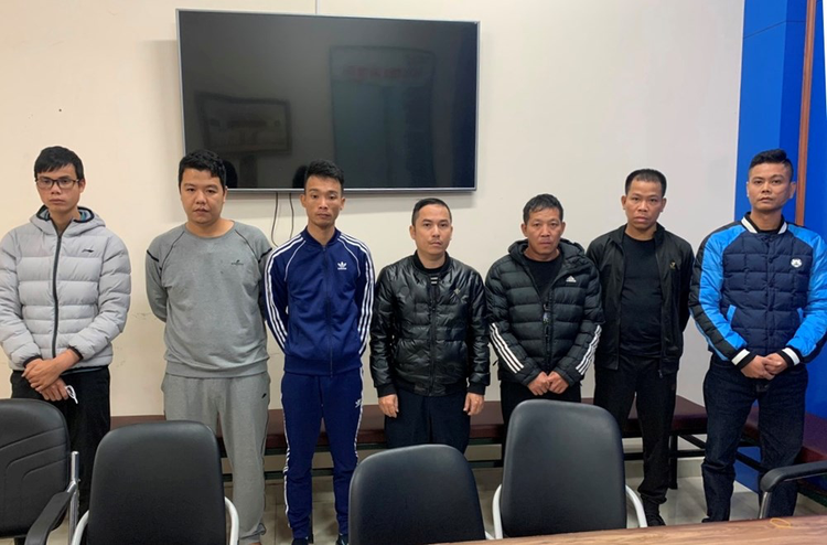 Hai Phong: Pha duong day ca do bong da, giao dich tien ty moi ngay