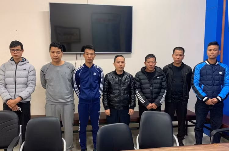 Hai Phong: Pha duong day ca do bong da, giao dich tien ty moi ngay