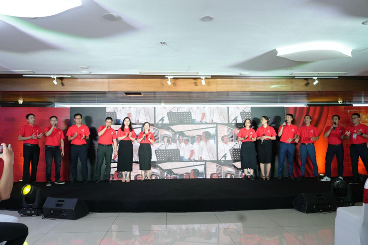 An tuong hoat dong ky niem 28 nam thanh lap cua ROX Group