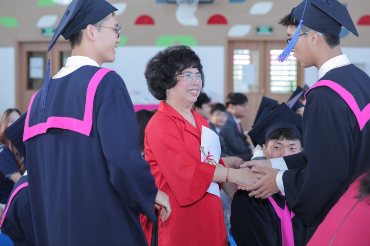 TH School: Khép lại năm học “không ngừng vươn xa” trong môi trường giáo dục toàn diện - Hình 6 TH School: Khep lai nam hoc “khong ngung vuon xa” trong moi truong giao duc toan dien-Hinh-6