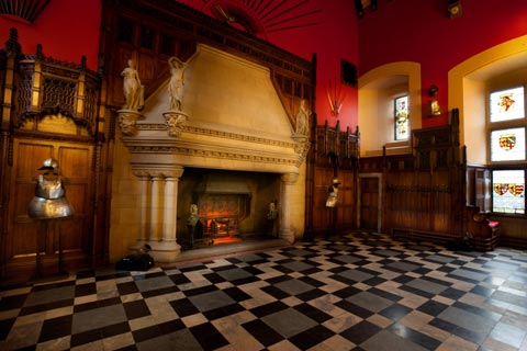 Lau dai 'ma am' noi tieng nhat the gioi va tieng trong ky di-Hinh-4