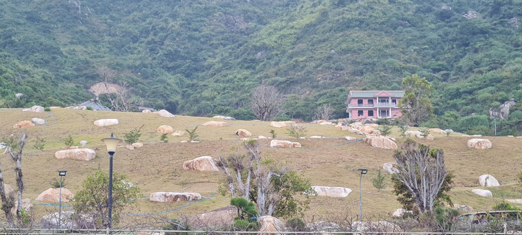 Den Binh Dinh, ngam ve dep hoang so cua bai bien Trung Luong-Hinh-5