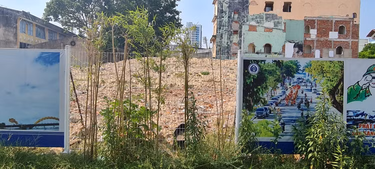 SVD Chi Lang sau 1 nam pha do: Nhech nhac giua khu dat “kim cuong“-Hinh-2